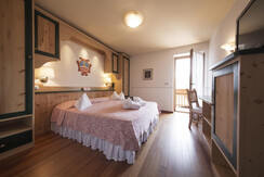 genziana  camera matrimoniale