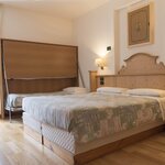  Photo of CLASSIC TRIPLE ROOM