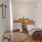  Photo of Single room
