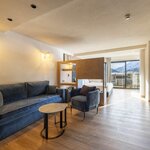  Photo of Suite, shower, sauna