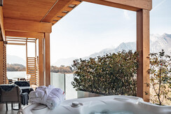 GARDEN CON VASCA IDROMASSAGGIO - Hotel Villa Madru