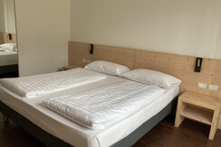 IMG-5879