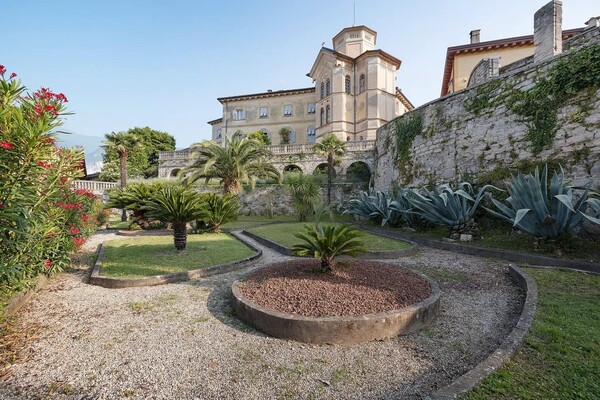 _12fySNKTaSrSmWG5JgqfhG5t_qENmE5DTZQI8CDrgQ