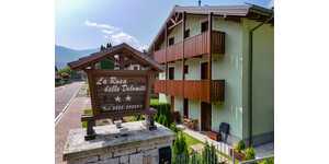 LA ROSA DELLE DOLOMITI** - presso in Carisolo - Trentino