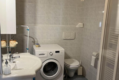 38A326D2-727E-4A80-AB0B-0F47D0632509