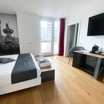  Фото SUPERIOR ROOM WITH BALCONY