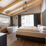  Фото Полулюкс