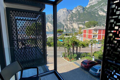 Side lake view West2 