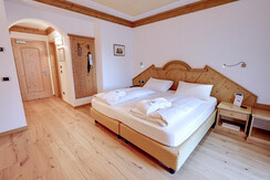 104-IMG_4325-1