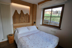 Camera matrimoniale piccola 7