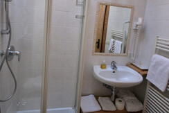 Camera matrimoniale superior con balcone 13