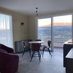  Foto von Family Home