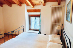 Camera Bianco 2