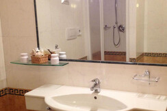 Family Room Sper Bagno