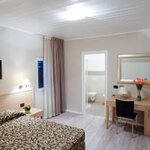  Foto von Dreibettzimmer