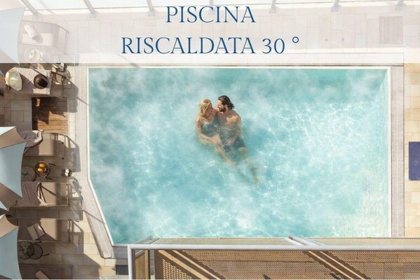 PISCINA RISCALDATA 30 °