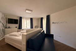 WhatsApp Image 2026-02-26 at 11.53.06