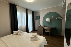 3adf77c2-6780-4032-b8e0-3a4cd3231914