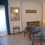 Foto di Camera doppia/matrimoniale con terzo letto