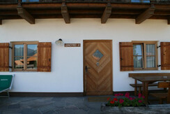 ingresso del vostro Chalet alpino in legno
