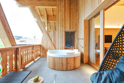 junior-suite-ciclamino-pineta-nature-resort-verdes