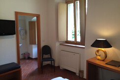 Finestra dalla camera e balcone dal bagno