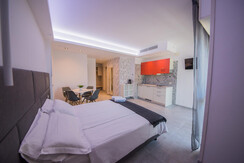 Residence Cristine - Riva del Garda - Lake View 02