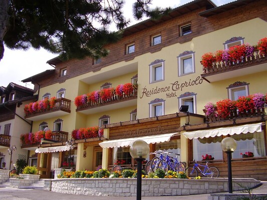 Residence Capriolo facciata | © Residence Hotel Capriolo