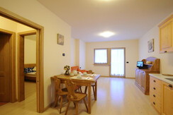 Appartamento 24 posti letto arancione