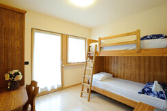 stanza letto a castello 