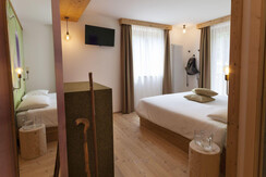 xeHtSmKrG2KS2vYEJD8ZgFs6WilxeA89SgFp7Wsf