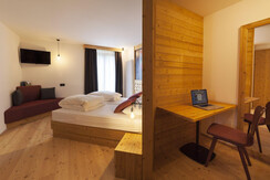 mug6IbMJx7y96r9BoVSh7WvwZRsi4uyMKIIjtjpQ