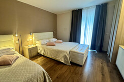 Comfort Tripla vista montagna