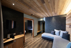 20250630_071038130_iOS