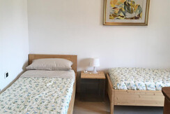 camera con due letti singoli