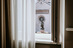 Superior room with view on the Dome square