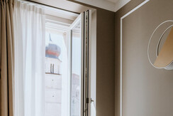 Superior room with view on the Dome square