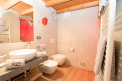 Suite Catinaccio bagno 2