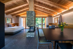 Bungalow Premium con caminetto trifacciale