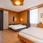  Foto von Vierbettzimmer