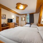  Foto von Vierbettzimmer