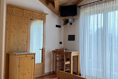 Camera matrimoniale con balcone