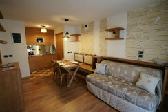 angolo cottura e soggiorno