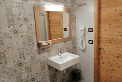 BAGNO2