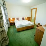 Foto Dvojlůžkový pokoj, sprcha, WC