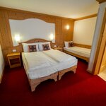 Foto Třílůžkový pokoj, sprcha, WC