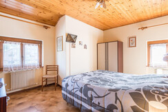 _2IN3556-HDR