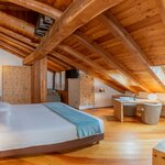  Фото Полулюкс