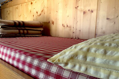 Rifugio Alimonta - Bed without bedding