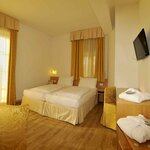 Zdjęcie SUPERIOR 4-bedded room